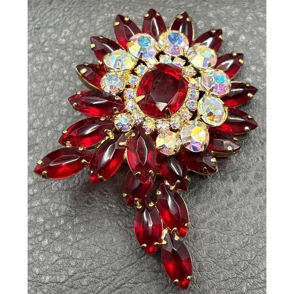 VTG Juliana Red Rhinestone Flower Brooch Aurora Borealis Crystal Gold Tone